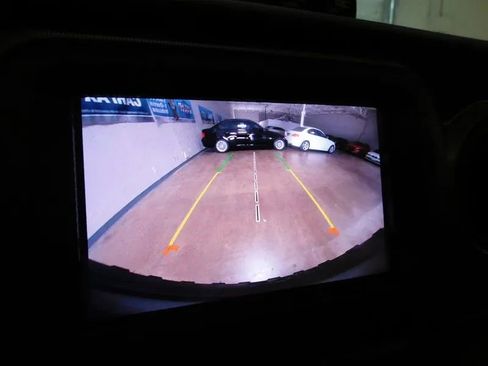 Used 2018 Jeep Wrangler Unlimited Sport S image 34