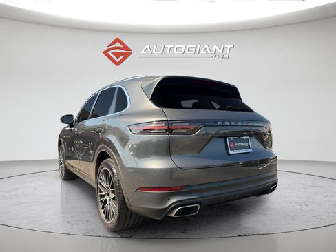 Used 2019 Porsche Cayenne E-Hybrid AWD/4WD image 8