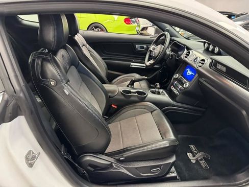 Used 2019 Ford Mustang GT Premium w/ GT Performance Package RWD image 14