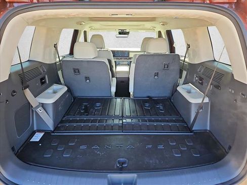 Used 2025 Hyundai Santa Fe Calligraphy image 6