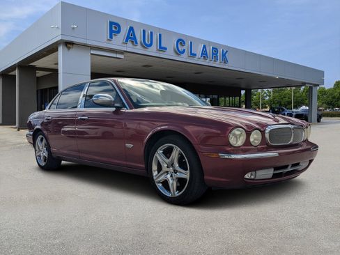 Used 2006 Jaguar XJ8 L image 1