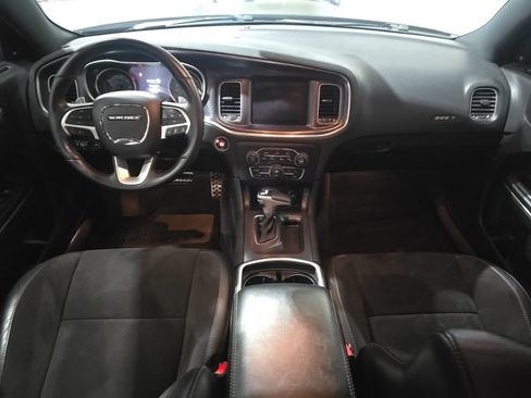 Used 2018 Dodge Charger R/T Scat Pack w/ Dynamics Package RWD image 38