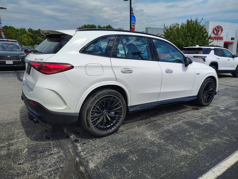 Used 2025 Mercedes-Benz GLC 43 AMG 4MATIC image 4