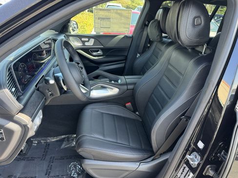 New 2026 Mercedes-Benz GLS 450 4MATIC image 2