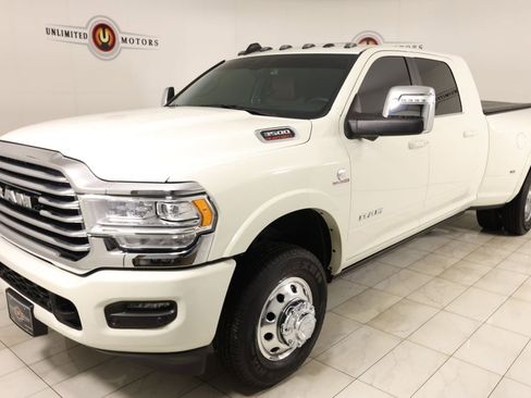 Used 2024 RAM 3500 Limited w/ Towing Technology Group AWD/4WD image 5