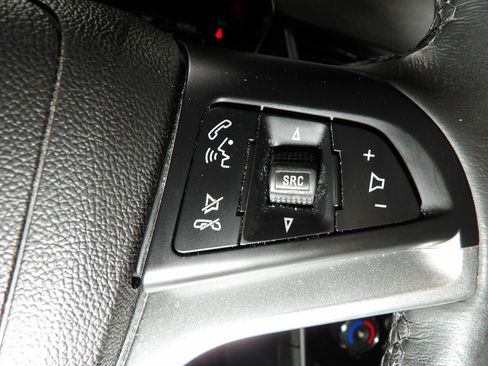 Used 2020 Chevrolet Trax Premier AWD/4WD image 17