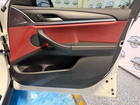 Used 2024 BMW X4 xDrive30i w/ Convenience Package image 25