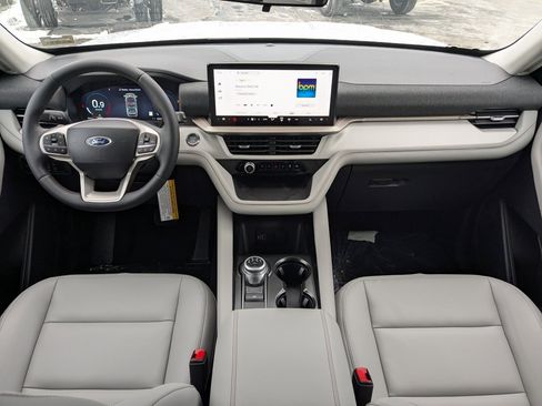 New 2026 Ford Explorer Active w/ Active Comfort Package image 18