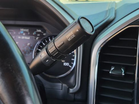 Used 2022 Ford F350 Platinum w/ Tremor Off-Road Package AWD/4WD image 25