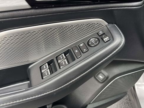 Used 2023 Acura MDX SH-AWD w/ Technology Package image 15