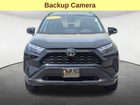 Used 2025 Toyota RAV4 XLE AWD/4WD image 11