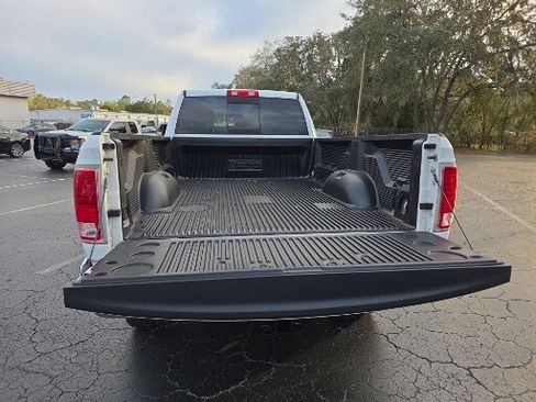Used 2018 RAM 3500 Laramie image 19
