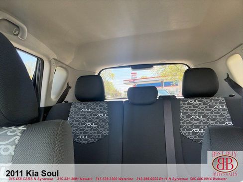 Used 2011 Kia Soul + w/ Audio Pkg FWD image 18