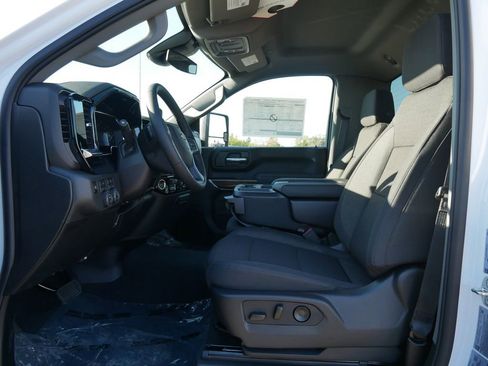 New 2026 Chevrolet Silverado 3500 LT w/ Convenience Package image 11