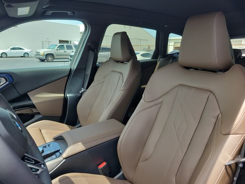 New 2026 BMW X3 xDrive30i w/ Premium Package AWD/4WD image 17