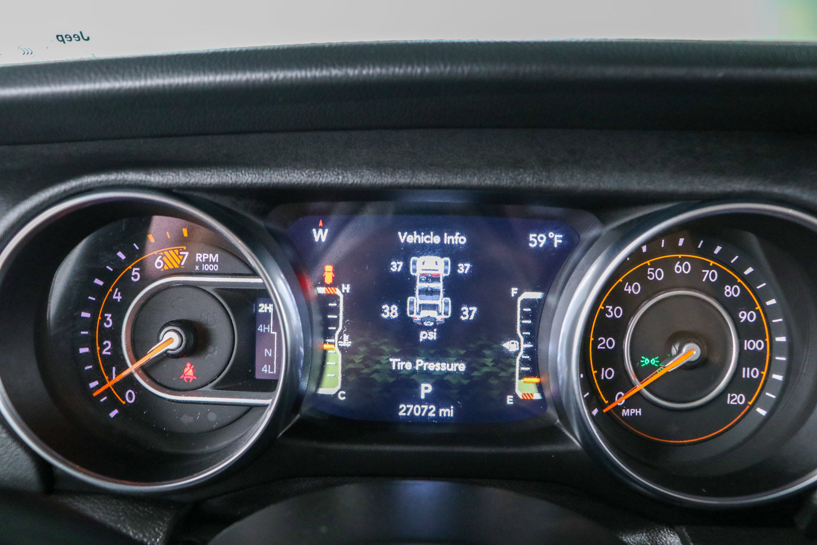 Used 2023 Jeep Wrangler Unlimited Sahara AWD/4WD image 16