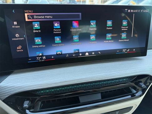 Certified 2025 BMW 330i xDrive Sedan w/ Premium Package image 25