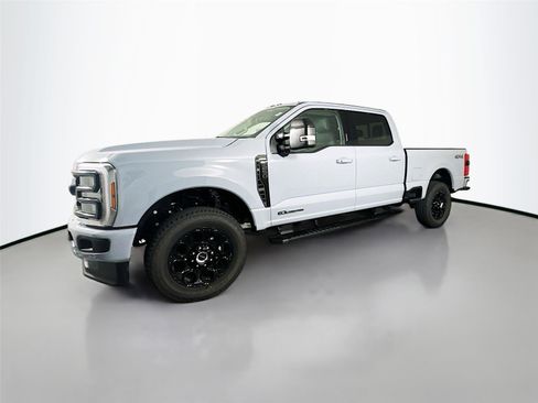 New 2026 Ford F250 Lariat w/ Black Appearance Package image 3