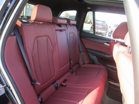 Used 2022 BMW X3 xDrive30i w/ M Sport Package 2 image 21