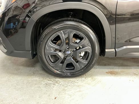 Certified 2025 Subaru Ascent Bronze Edition image 29