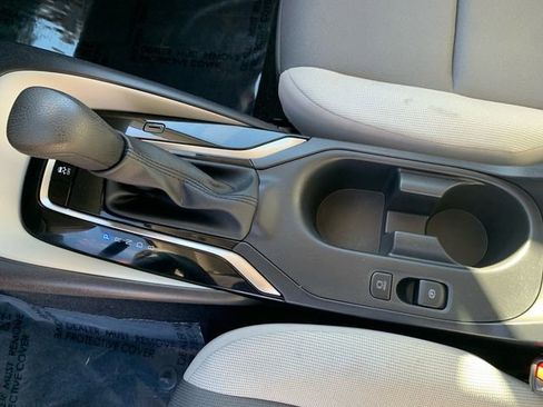 Certified 2024 Toyota Corolla LE image 36