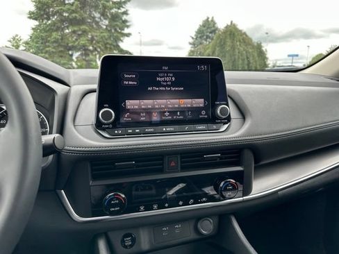 Certified 2026 Nissan Rogue SV AWD/4WD image 21