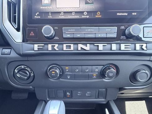Certified 2025 Nissan Frontier SV image 15