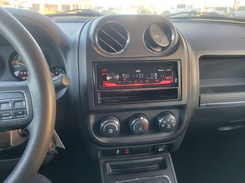 Used 2015 Jeep Patriot Sport w/ Power Value Group image 17