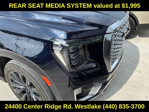 Used 2023 GMC Yukon Denali w/ Denali Reserve Package AWD/4WD image 4