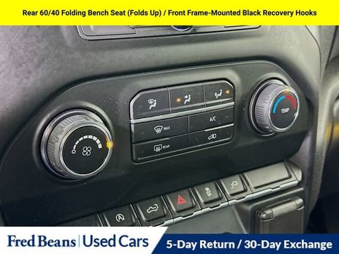 Used 2022 Chevrolet Silverado 1500 Custom image 17