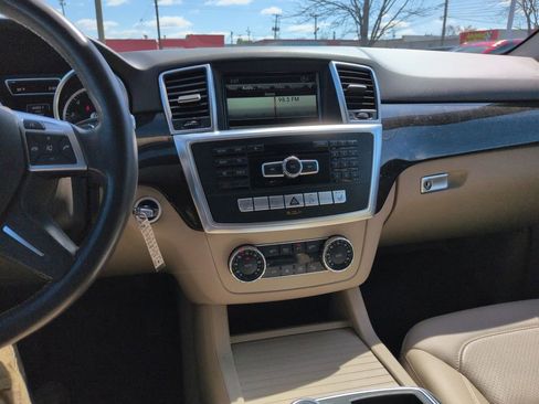 Used 2015 Mercedes-Benz ML 350 4MATIC image 17