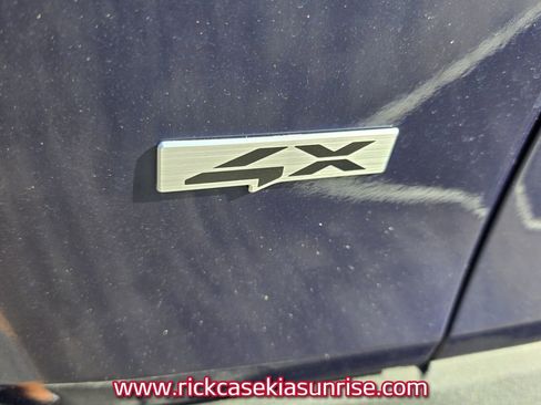 Used 2024 Kia Seltos SX w/ SX Sunroof Package AWD/4WD image 5