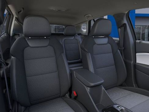New 2026 Chevrolet Trax LT w/ LT Convenience Package FWD image 16