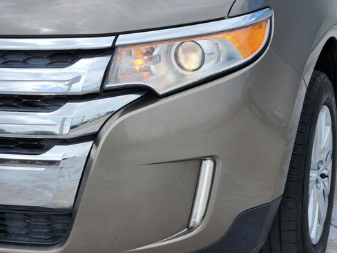 Used 2014 Ford Edge SEL w/ Equipment Group 205A FWD image 10
