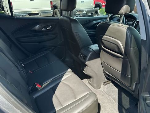 Used 2020 GMC Terrain SLT w/ Preferred Package FWD image 11