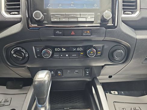 Used 2023 Nissan Frontier SV w/ SV Convenience Package AWD/4WD image 27