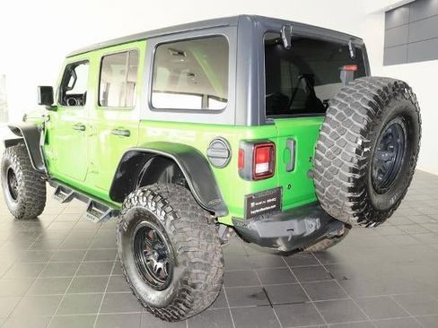 Used 2019 Jeep Wrangler Unlimited Sport S image 6