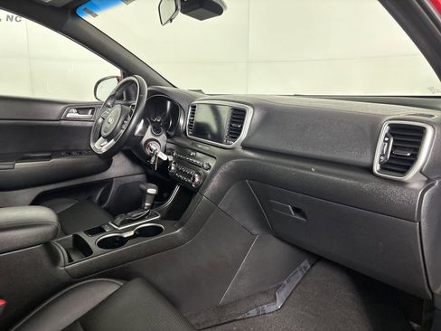 Used 2022 Kia Sportage Nightfall Edition image 30