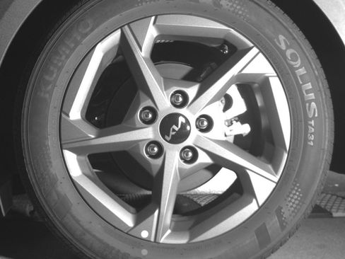 Used 2025 Kia K4 LXS image 14