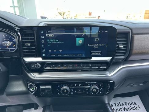 Used 2025 Chevrolet Silverado 1500 High Country w/ High Country Premium Package image 47