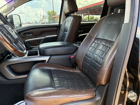 Used 2016 Nissan Titan Platinum Reserve RWD image 19
