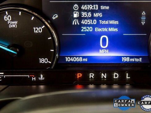 Used 2021 Ford Escape SE image 17