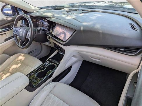 Used 2023 Buick Envision Avenir FWD image 19