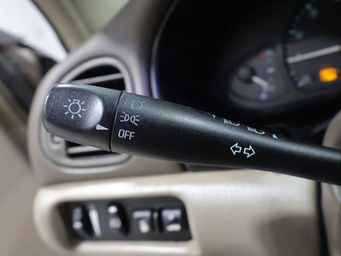 Used 2000 Oldsmobile Intrigue GL FWD image 29