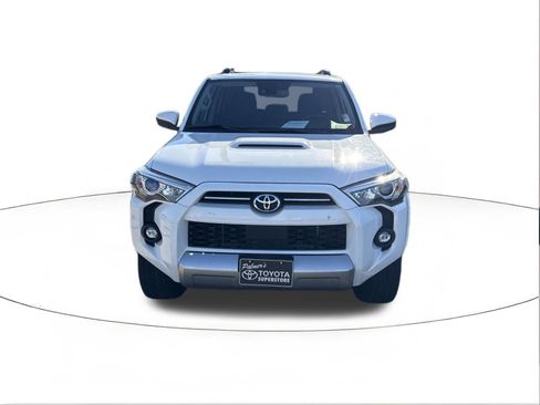 Used 2021 Toyota 4Runner TRD Off-Road image 8