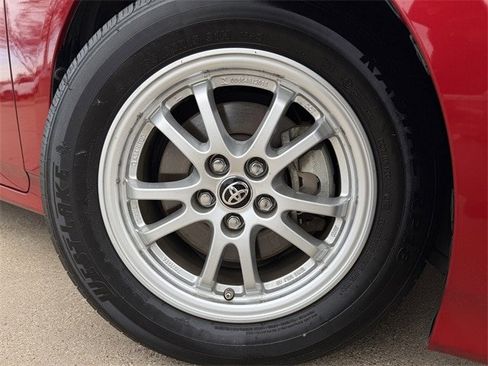 Certified 2020 Toyota Prius Prime LE image 9