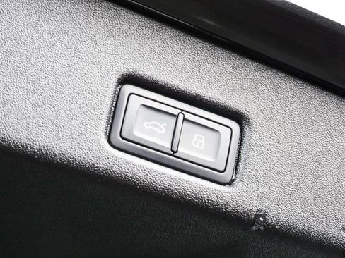 New 2025 Audi Q5 Premium Plus image 29