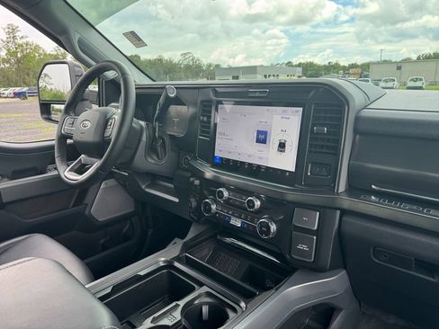 Certified 2026 Ford F250 Lariat AWD/4WD image 23