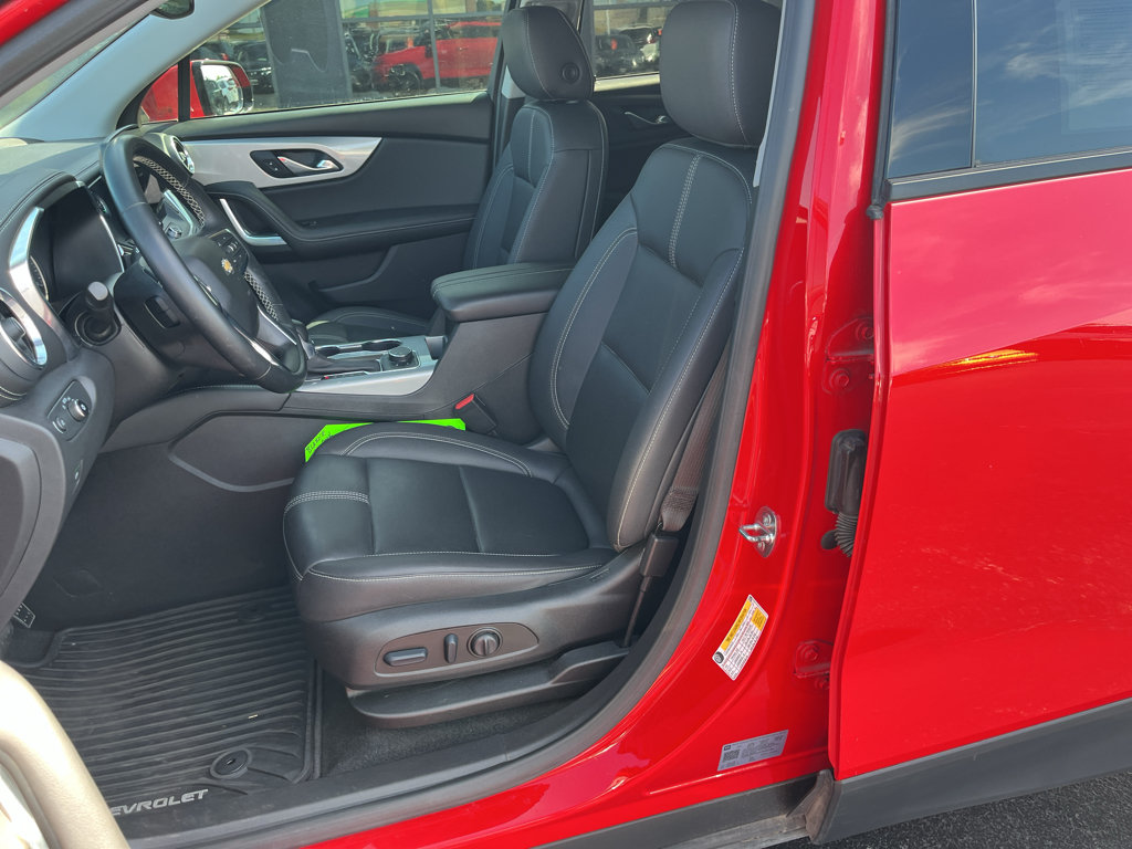 Used 2023 Chevrolet Blazer LT FWD image 29