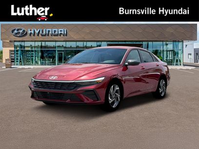 New 2025 Hyundai Elantra SEL
